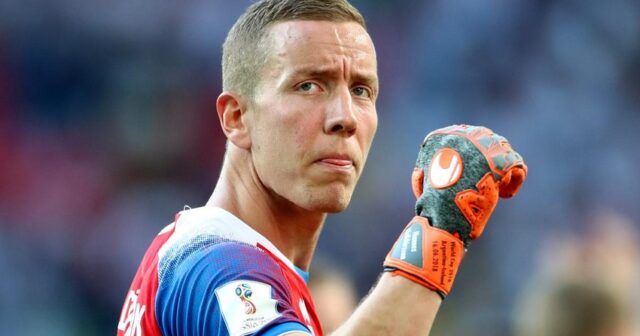 Hannes Halldorsson: “Gent” “Qarabağ”dan çəkinsə, yaxşı olar”