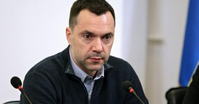 Oleksiy Arestoviç istefa verib