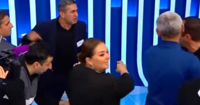 “Xəzər” TV-də əlbəyaxa dava (VİDEO)