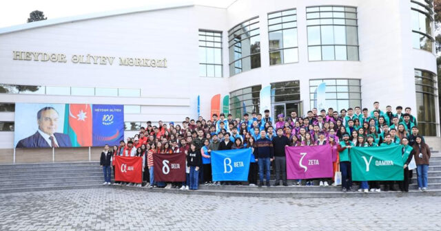 “Gənc Liderlər üçün Qış Universiteti”nin növbəti mövsümünə start verildi (FOTOLAR)