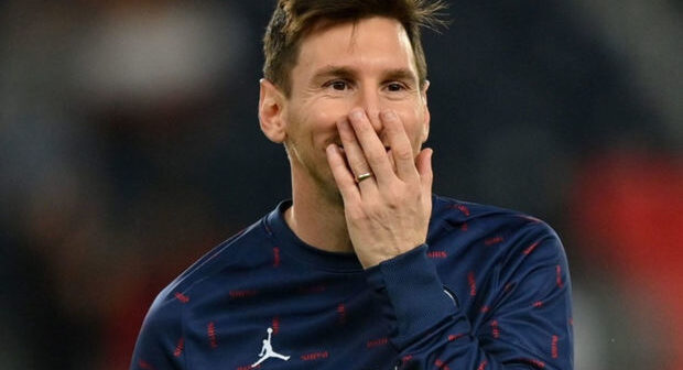 “Qızıl top”a namizədlərin siyahısı yeniləndi – Messi siyahıda birincidir
