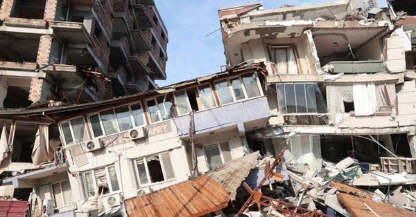 Türkiyədə zəlzələdə ölənlərin sayı 31 643-ə çatdı