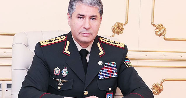 Vilayət Eyvazov polis rəisini vəzifədən kənarlaşdırdı