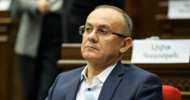 OHANYANA QARŞI İTTİHAM İRƏLİ SÜRÜLDÜ