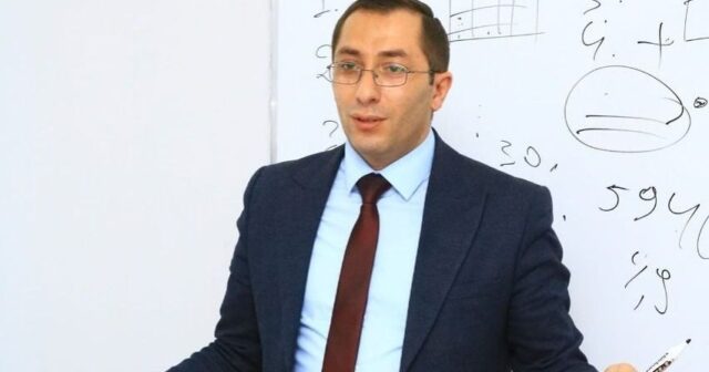 “Müəllimlərdən yardım üçün pul tutmaq yolverilməzdir” – Ekspert