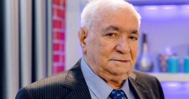 Xalq şairi: “Ailə dağılırsa, günah başqa qadının iblisliyindədir”