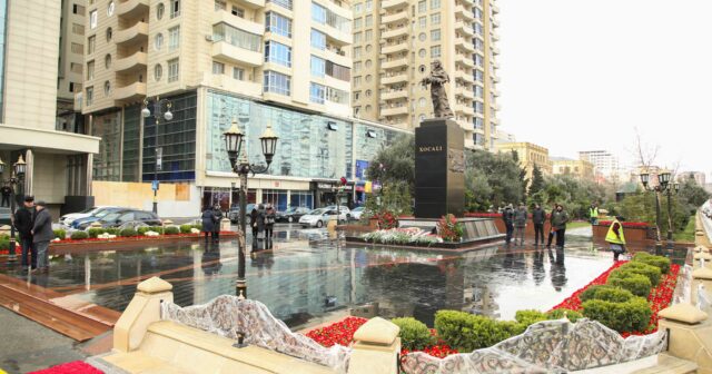 Xətaidə “Ana fəryadı” abidəsinin yerləşdiyi parkda abadlıq işləri yekunlaşmaq üzrədir