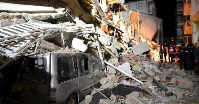 Qadın və iki uşaq 228 saat sonra xilas edildi
