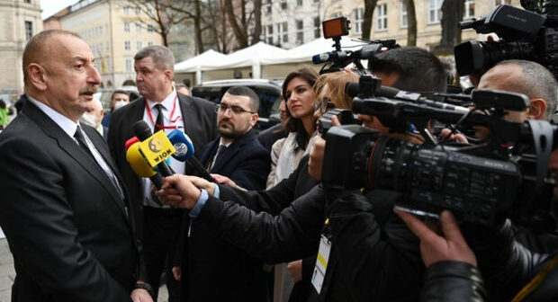 İlham Əliyev: “Laçın-Xankəndi yolunda hər hansı bir blokadadan söhbət gedə bilməz”