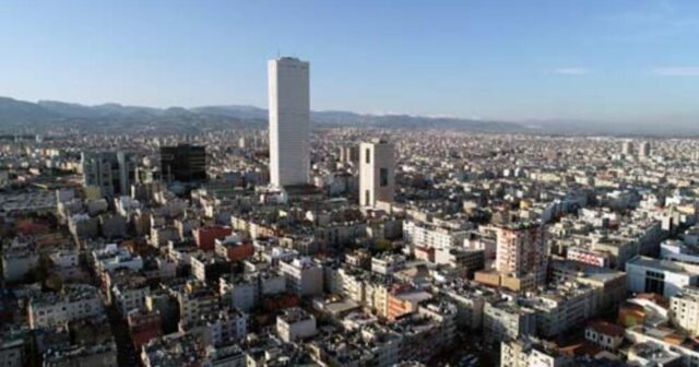 FÜRSƏTÇİLƏR KİRAYƏ EVLƏRİN QİYMƏTİNİ QALDIRDI