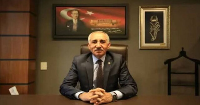 Türkiyəli deputat zəlzələ nəticəsində həlak oldu