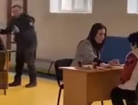 İDMAN HƏFTƏSİNDƏ MÜƏLLİMLƏR NƏRD OYNADI… QALİB İCTİMAİ ŞURAYA ÜZV TƏYİN OLUNACAQ… – VİDEO