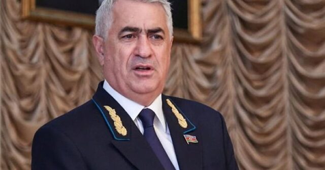 Cavid Qurbanov kimdir: milyardlar və şirkətlər – BİBLİOQRAFİYA