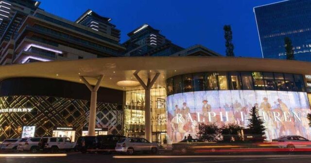 “Port Baku Mall”dan 820 manata aldığı gödəkçə keyfiyyətsiz çıxdı – Məhkəmə geri qaytardı