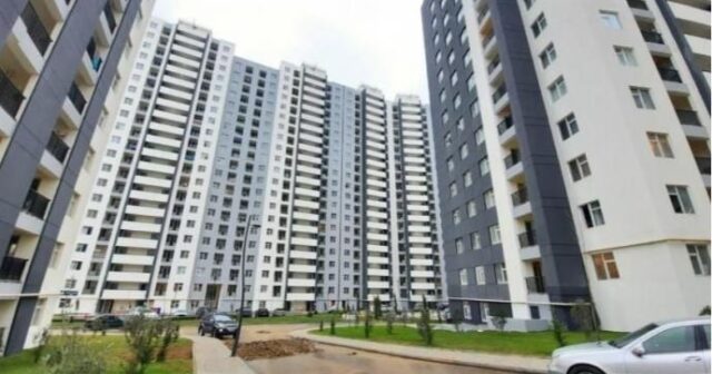 Bakıda 9 mərtəbədən hündür binaların – TİKİNTİSİ DAYANDIRILIR