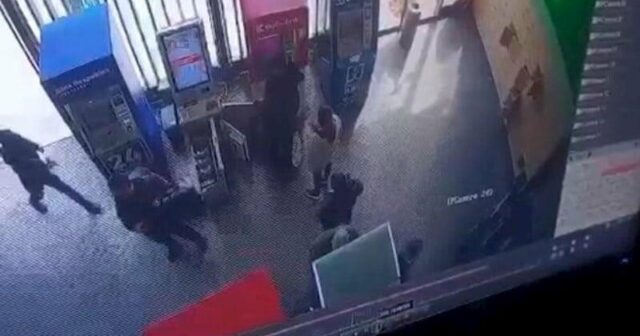 Bugün Bakıda silahlı hücum zamanı NƏ QƏDƏR PUL APARILIB?