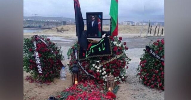 HACI ŞAHİNİN MƏZARINA TURLAR TƏŞKİL OLUNUR… – FOTO HACI ŞAHİNİN MƏZARINA TURLAR TƏŞKİL OLUNUR… – FOTO
