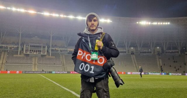 İşdən çıxarılan fotoqraf “Qarabağ”a qayıtdı