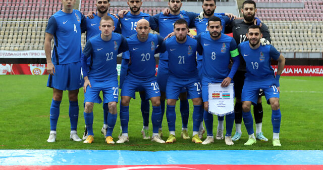 De Byazi millinin iki oyun üçün heyətini açıqladı