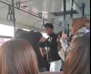 Bakıda avtobusda əlbəyaxa dava düşdü – ANBAAN VİDEO
