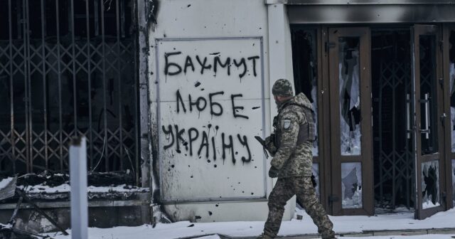 Ukrayna tərəfi Baxmutun işğalını təkzib etdi