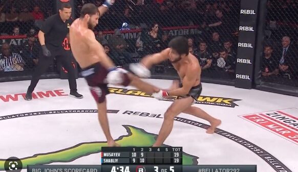 Tofiq Musayev “Bellator”da uduzdu-VİDEO