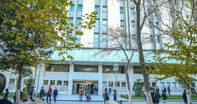 48 ildir işlədiyi universitetdə öldü