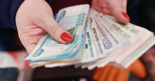 Rus rublu ilə bağlı BƏD XƏBƏR