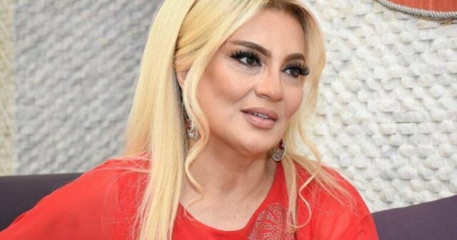 “Çox təəssüf ki, indi tanınmaq qalmaqalla, açıq-saçıqlıqla, geyimlə ölçülür…”