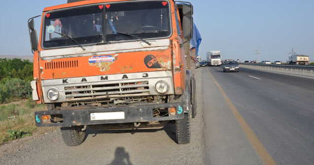 DTX işçisi olduğunu deyib pul alan şəxs “Kamaz” sürücüsü imiş