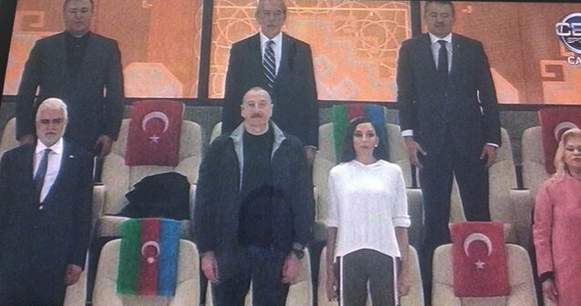 İlham Əliyev və Mehriban Əliyeva  “Qarabağ – Qalatasaray” oyununu canlı izləyir