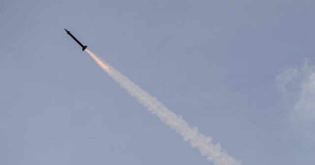 Ukrayna Baş Qərargahı: “Rusiya son sutkada ölkə ərazisinə 60 raket zərbəsi endirib, ölənlər var”
