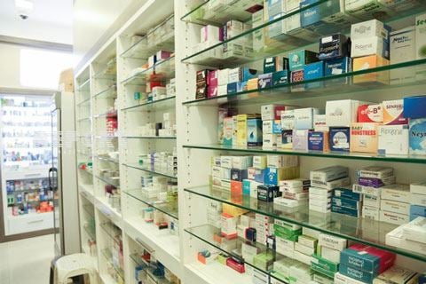 Bu apteklərdə saxlanma müddəti bitmiş bioloji aktiv qidalar satılırmış – Siyahı