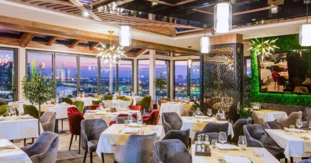Bakıda məşhur restoranlar şəbəkəsi icarə haqqını ödəmədi, məhkəməyə verildi