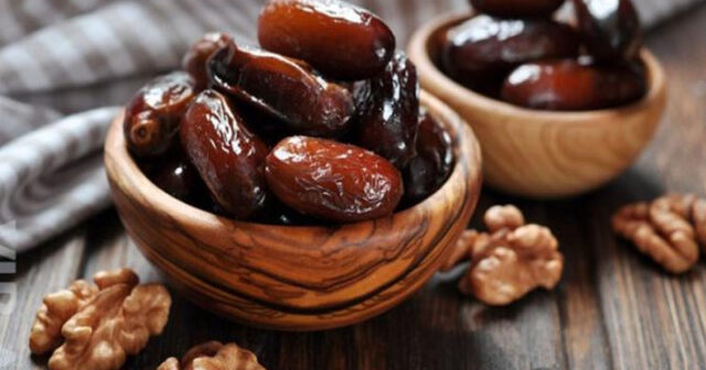 Kasıbın iftar arzusu və kiloqramı 70 manata satılan xurma