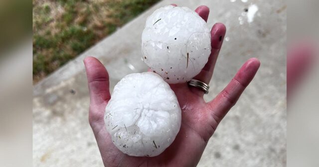 ABŞ-A PORTAĞAL BÖYÜKLÜYÜNDƏ DOLU YAĞDI – FOTO