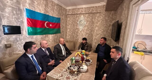 Nəsimidə şəhid və müharibə iştirakçılarının ailələri ziyarət olundu – Fotolar