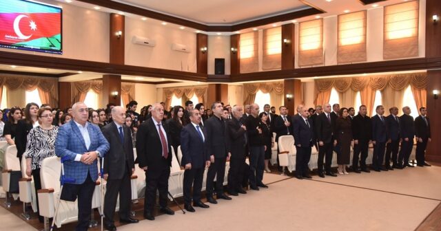 Nəsimi rayonunda deputatların, ziyalıların iştirakı ilə toplantı keçirilib