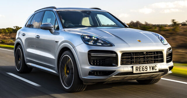 Bakıda sabiq vəzifəli şəxsin oğlu sərxoş vəziyyətdə saxlanıldı – “Porsche Cayenne”lə…