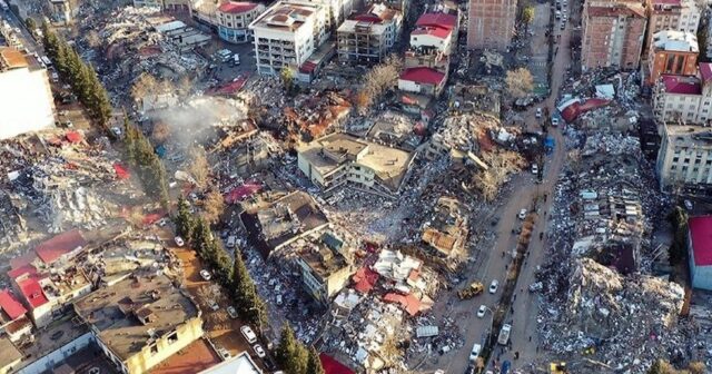 Türkiyədə zəlzələdə ölənlərin sayı AÇIQLANDI