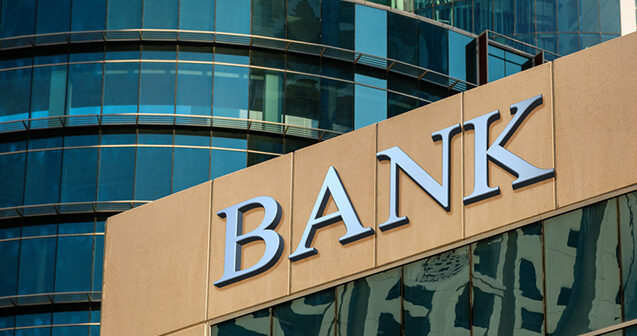 QANUN POZUNTUSU EDƏN BANKLAR BARƏDƏ EKSPERT RƏYİ