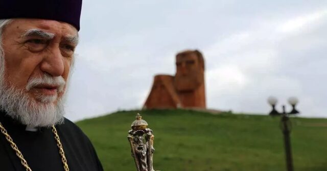 ERMƏNİ PATRİARX SÜLHƏ QARŞI: “AZƏRBAYCAN QARABAĞDA QILINCINI…”