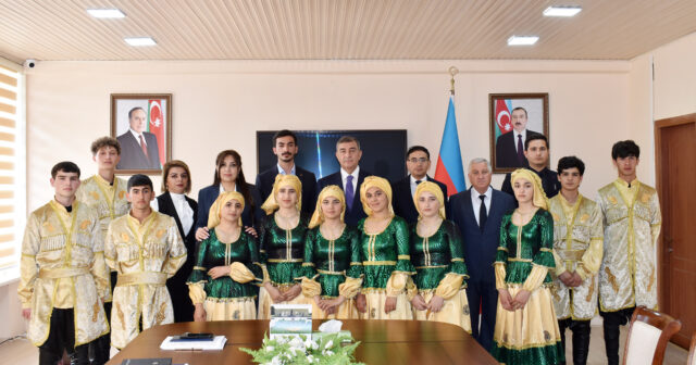 Şirvanda rəqs nominasiyası üzrə Respublika üzrə 2-ci yerə layiq görülən tələbələrlə görüş keçirilib