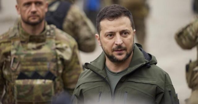 “Ömrünün qalan günlərini zirzəmidə keçirsin…” – Zelenskinin Putinə “arzusu”