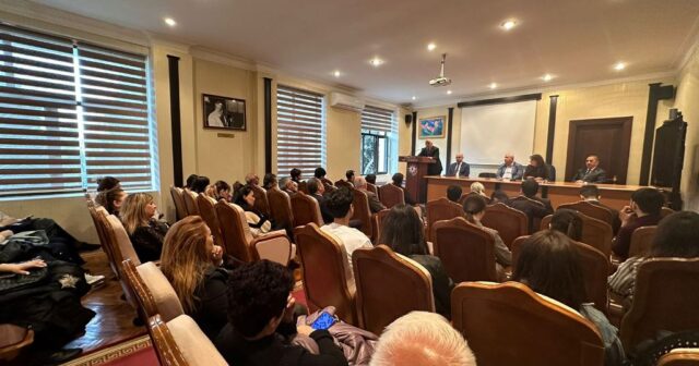 “Azərbaycanlıların soyqırımı” haqqında Sərəncamının tarixi əhəmiyyətinin gənc nəslə çatdırılması barədə  tədbir keçirilmişdir