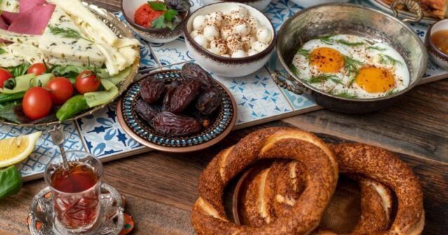 İmsakda yemədən oruc tutmaq olarmı? – Zərərləri