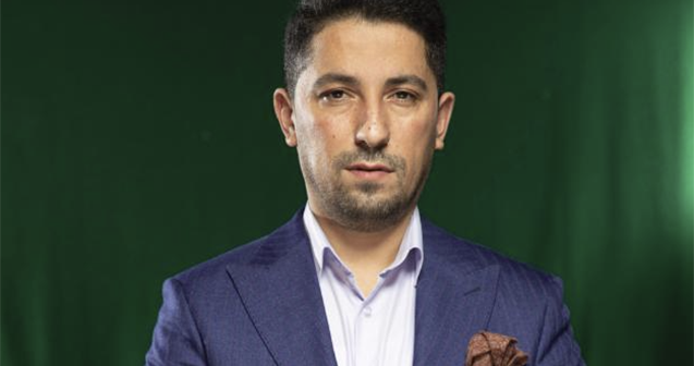 Tanınmış jurnalist evindən çıxarılır – “Valideynlərim ailəmi dağıdır”