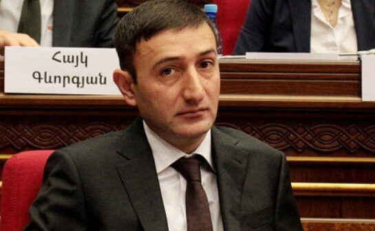 ERMƏNİ DEPUTAT TÜRKİYƏDƏ QDİƏT SƏDRİNİN MÜAVİNİ SEÇİLDİ
