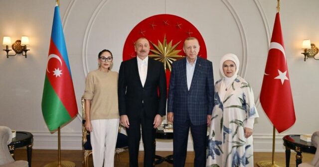 Mehriban Əliyeva Türkiyə Prezidentini və xanımını təbrik edib