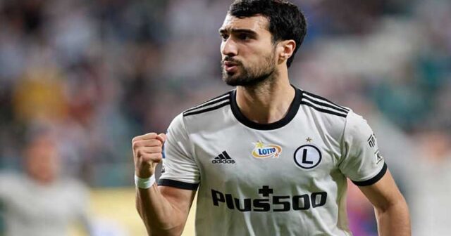 Mahir Emrelinin mənzilini qarət edənlərə nə qədər cəza verilib?